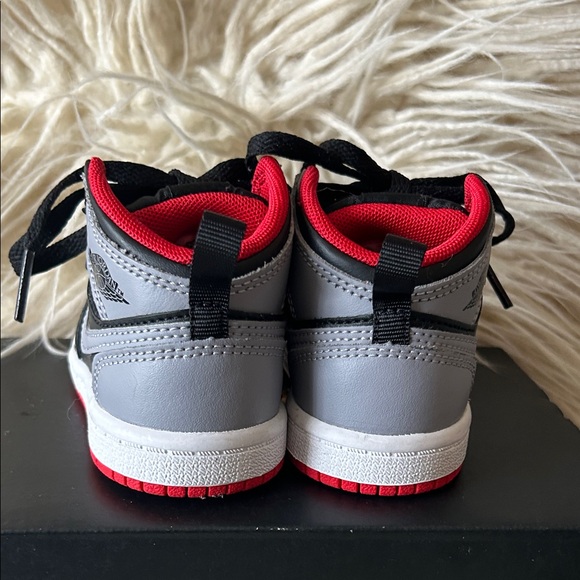 Jordan Kids Black and Gray Sneakers with Red Accents - Picture 3 of 4